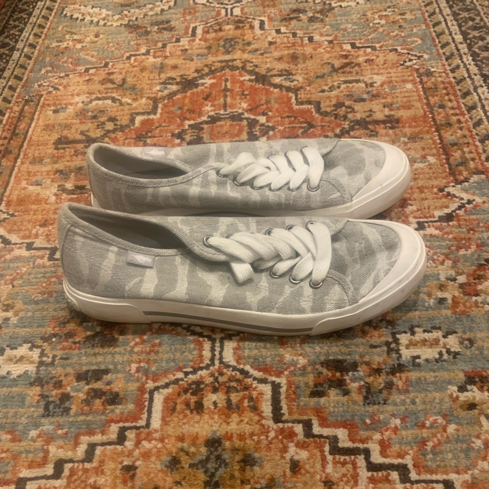 Women’s Rocket dog shoes